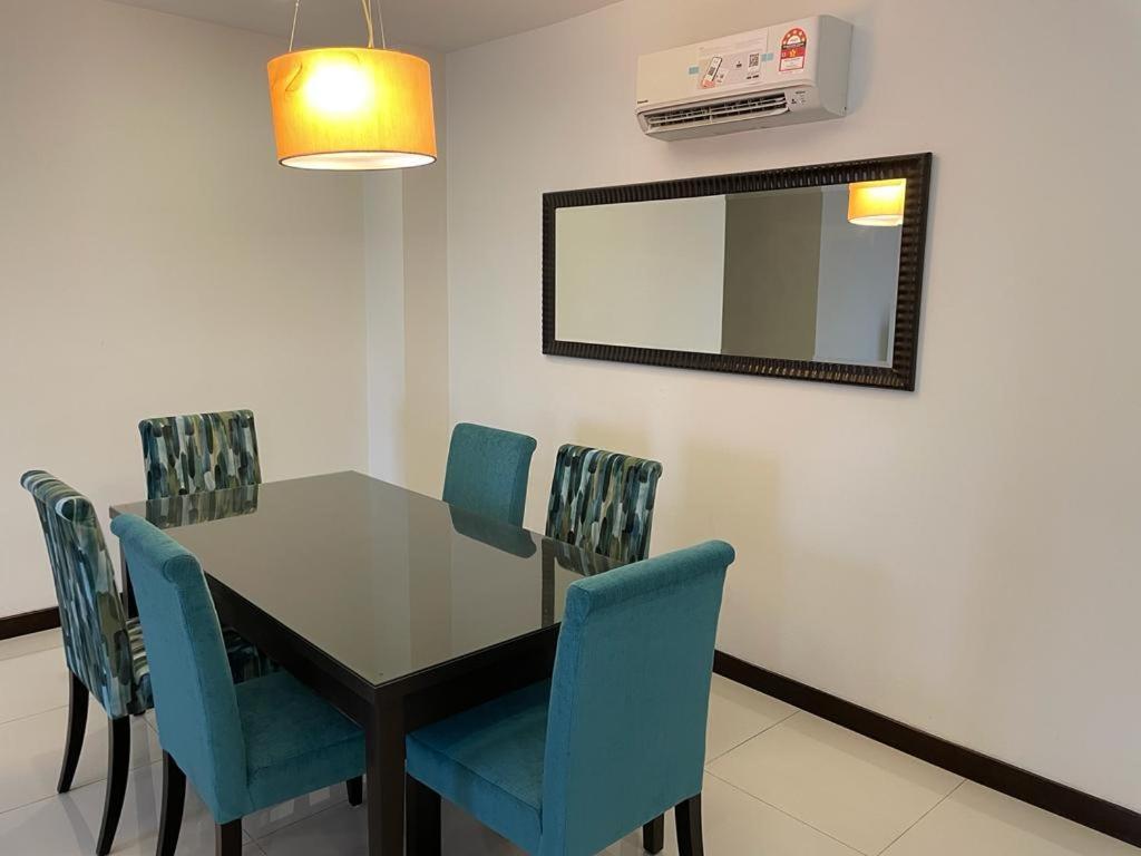 The Nomad Serviced Residences Bangsar Куала-Лумпур Экстерьер фото